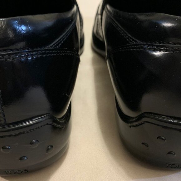 Tod’s Men’s Buckled Gommino Driving Loafers – Black Calf Leather – 8.5 - Picture 9 of 10